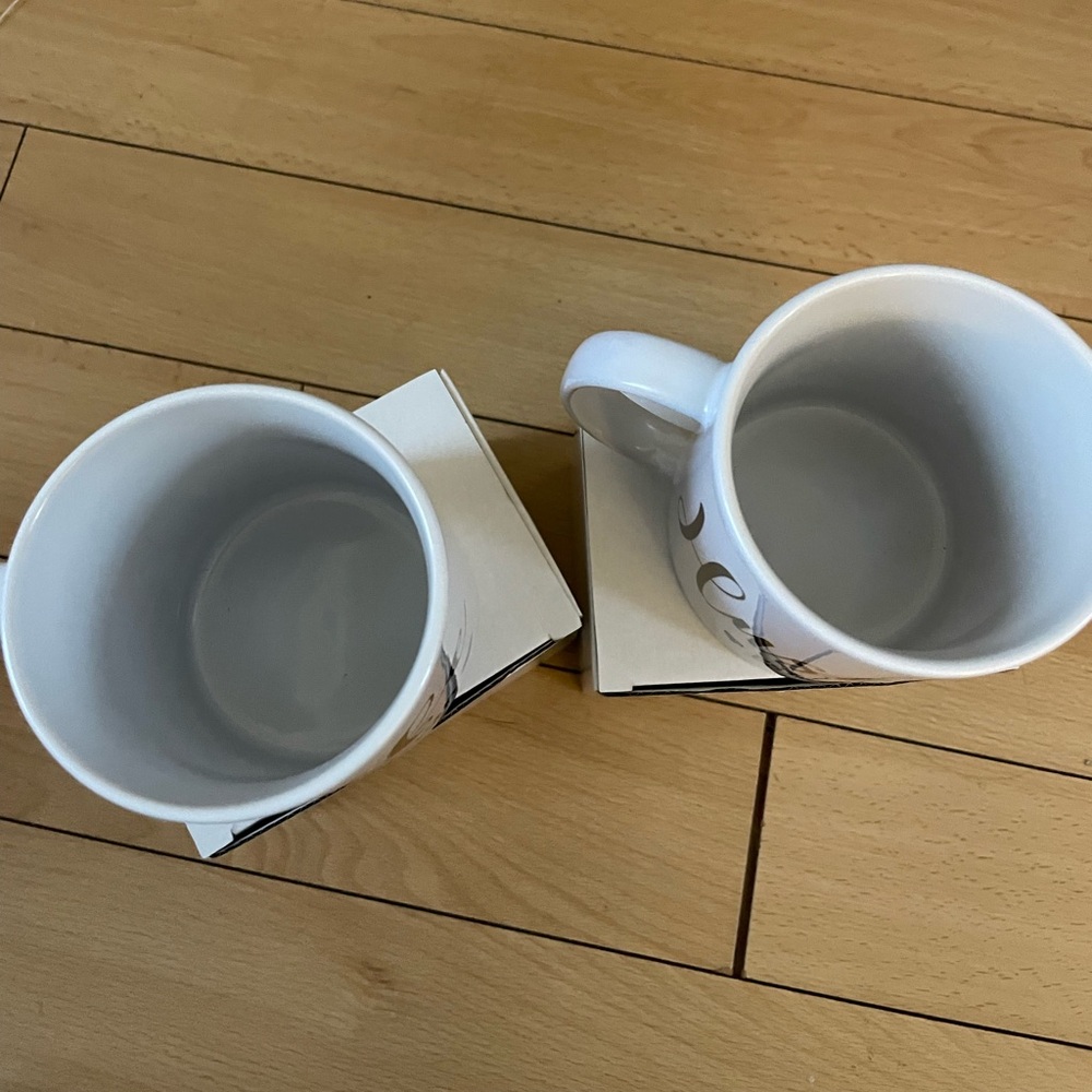 White & Black 'Wife' and 'Husband' Mug Set - Picture 2 of 3